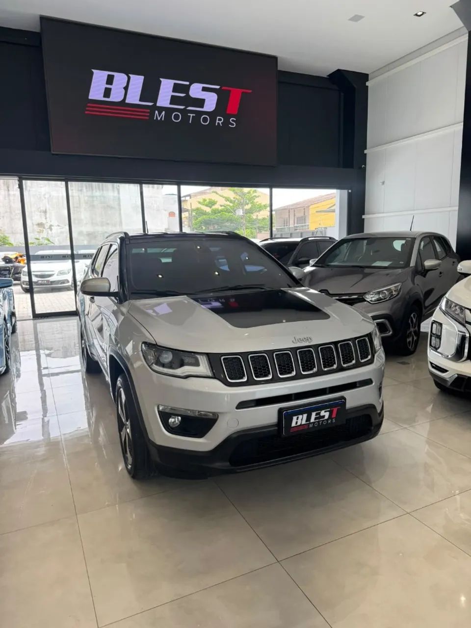 Jeep Compass Longitude 2.0 4X2 Flex 16V Aut. 2017 - Foto 2