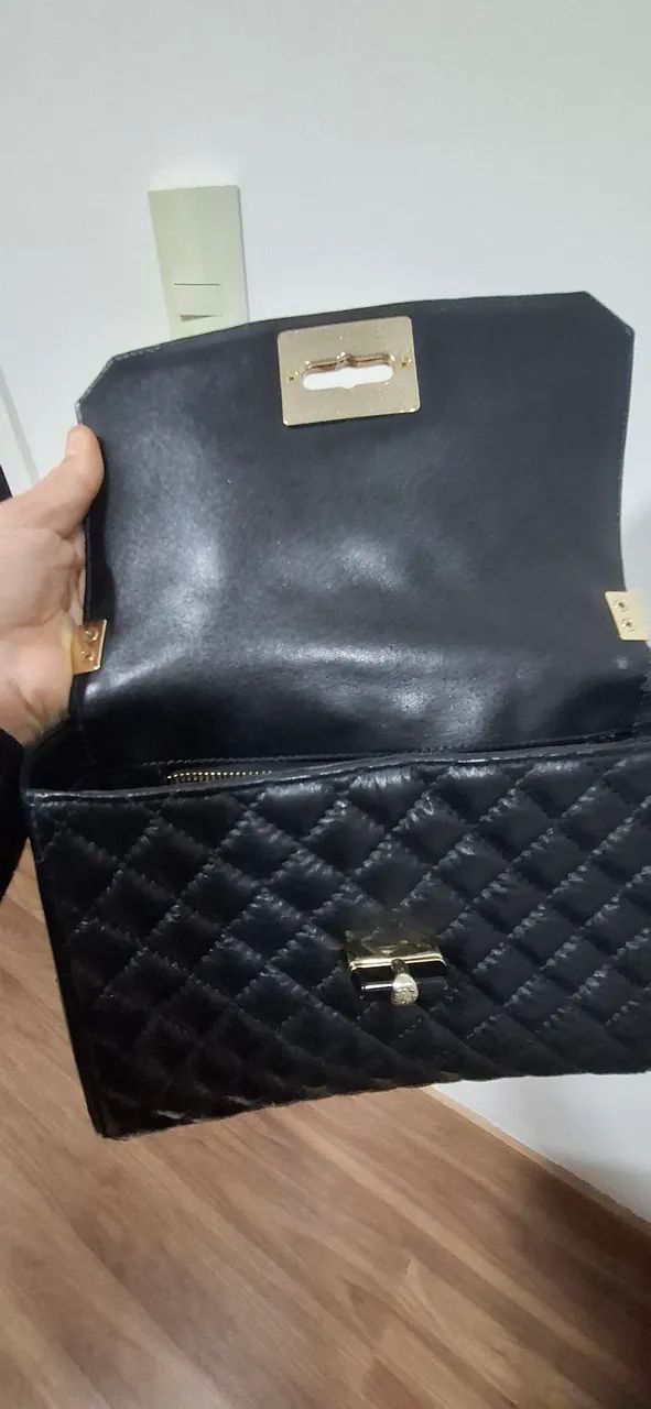 BOLSA VICTOR HUGO MATELASSÊ- ORIGINAL  - Foto 4