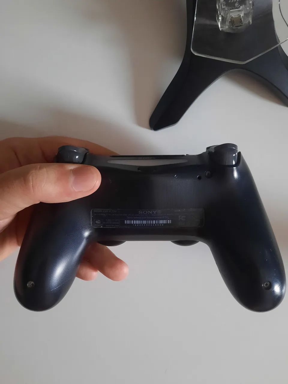 Controle de PS4 + base de carregamento  - Foto 3