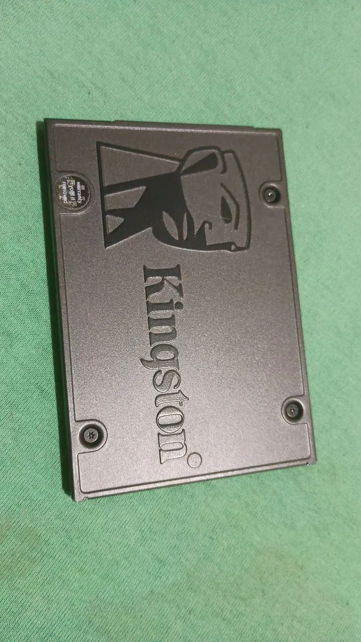 SSD Data Kingston 1TB com Case de SSD externo