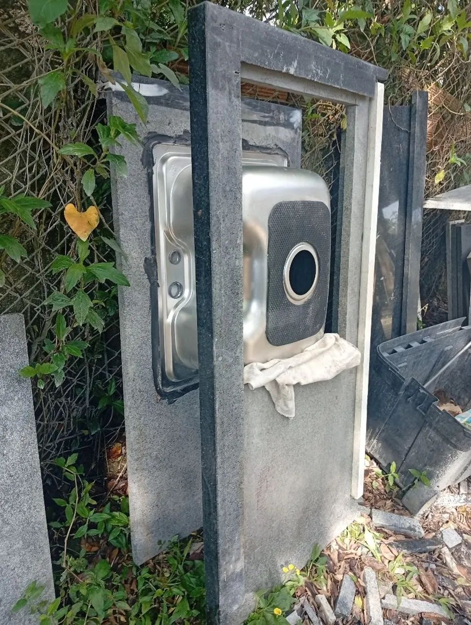 Granito 2m pra retirar 