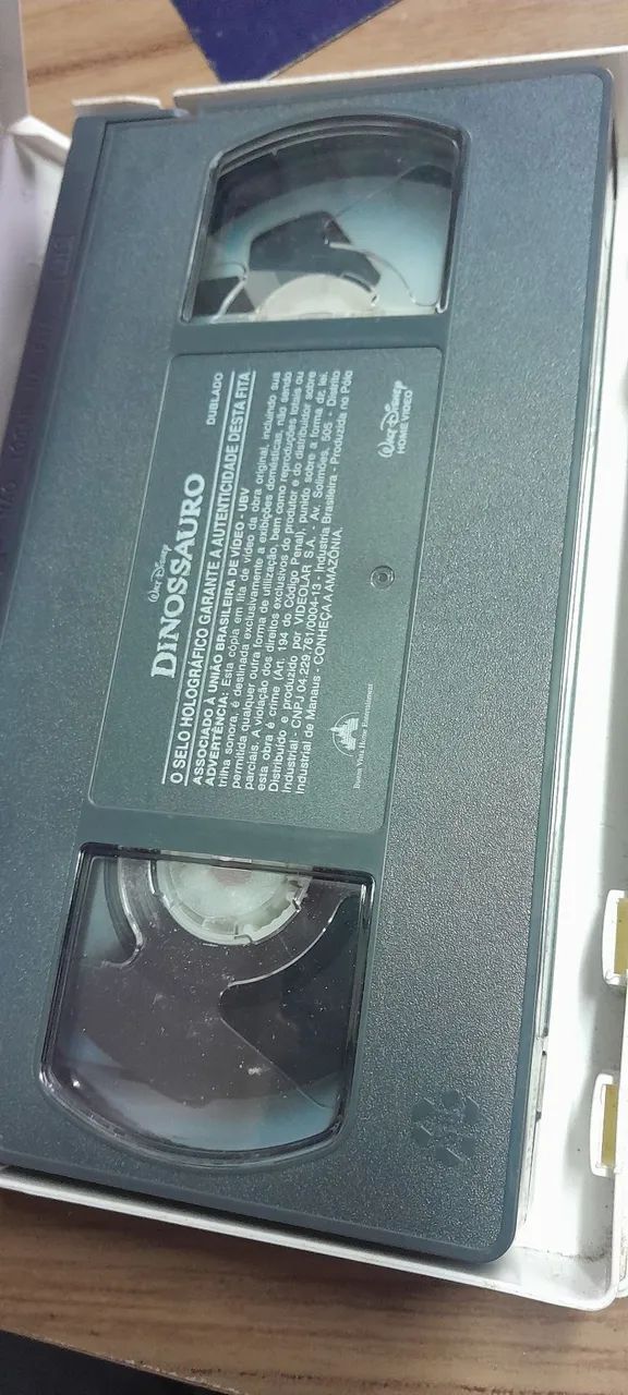VHS Dinossauro (Disney) - Foto 4