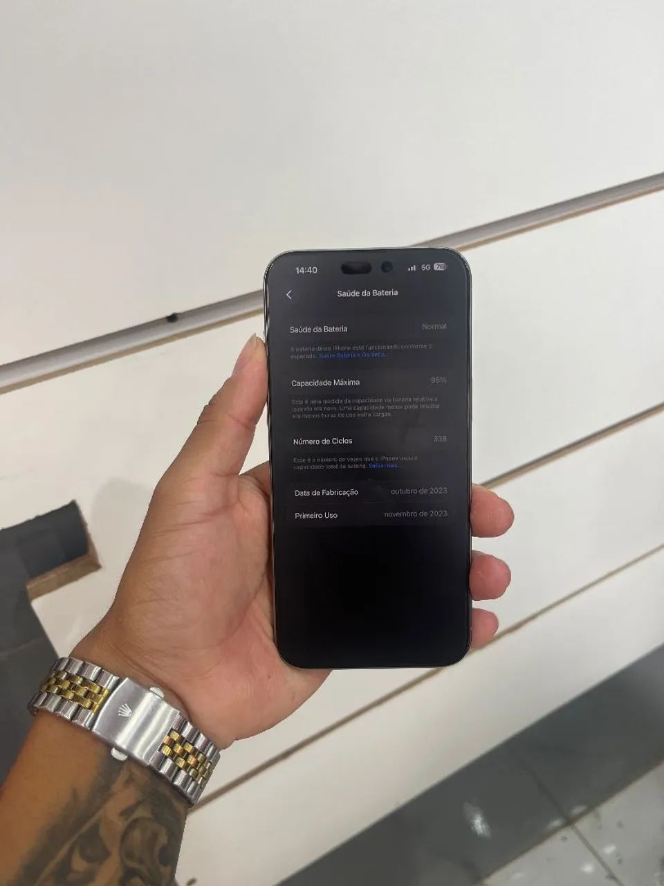 iPhone 15 Pro - Foto 2