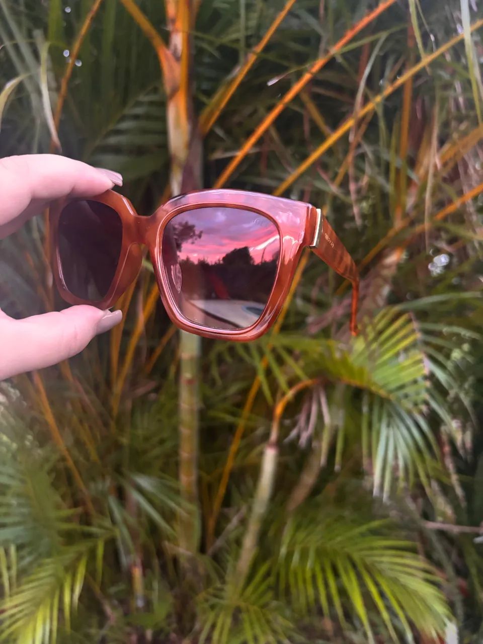 Óculos de Sol Tommy Hilfiger Feminino - Foto 4