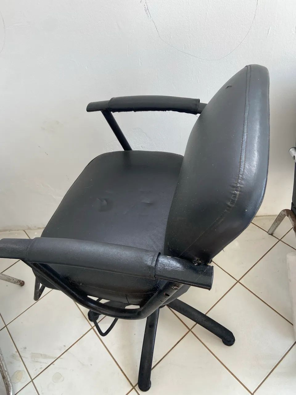 Cadeira salão de beleza ou barbearia - Foto 3