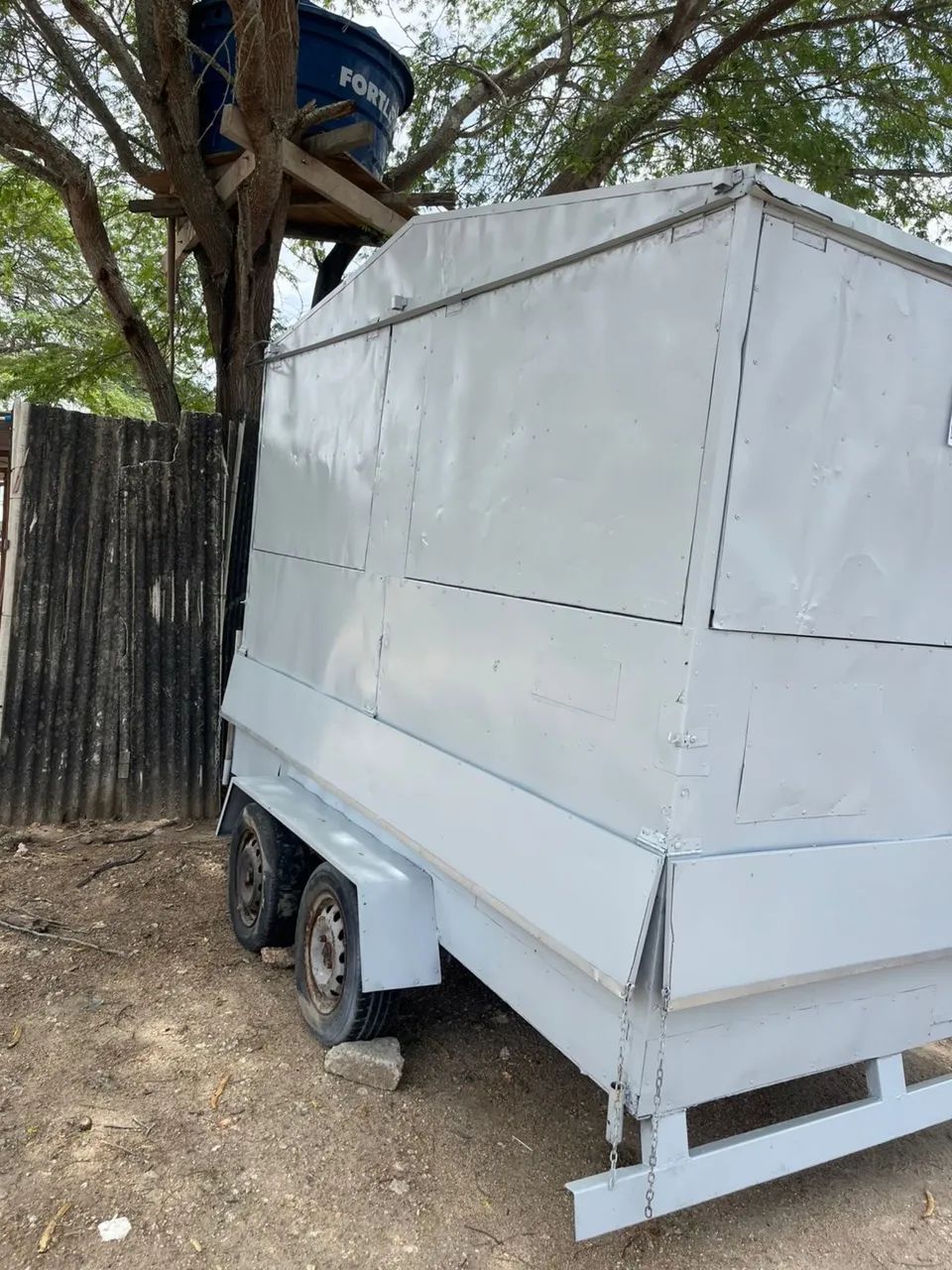 Trailer 65606296517761123