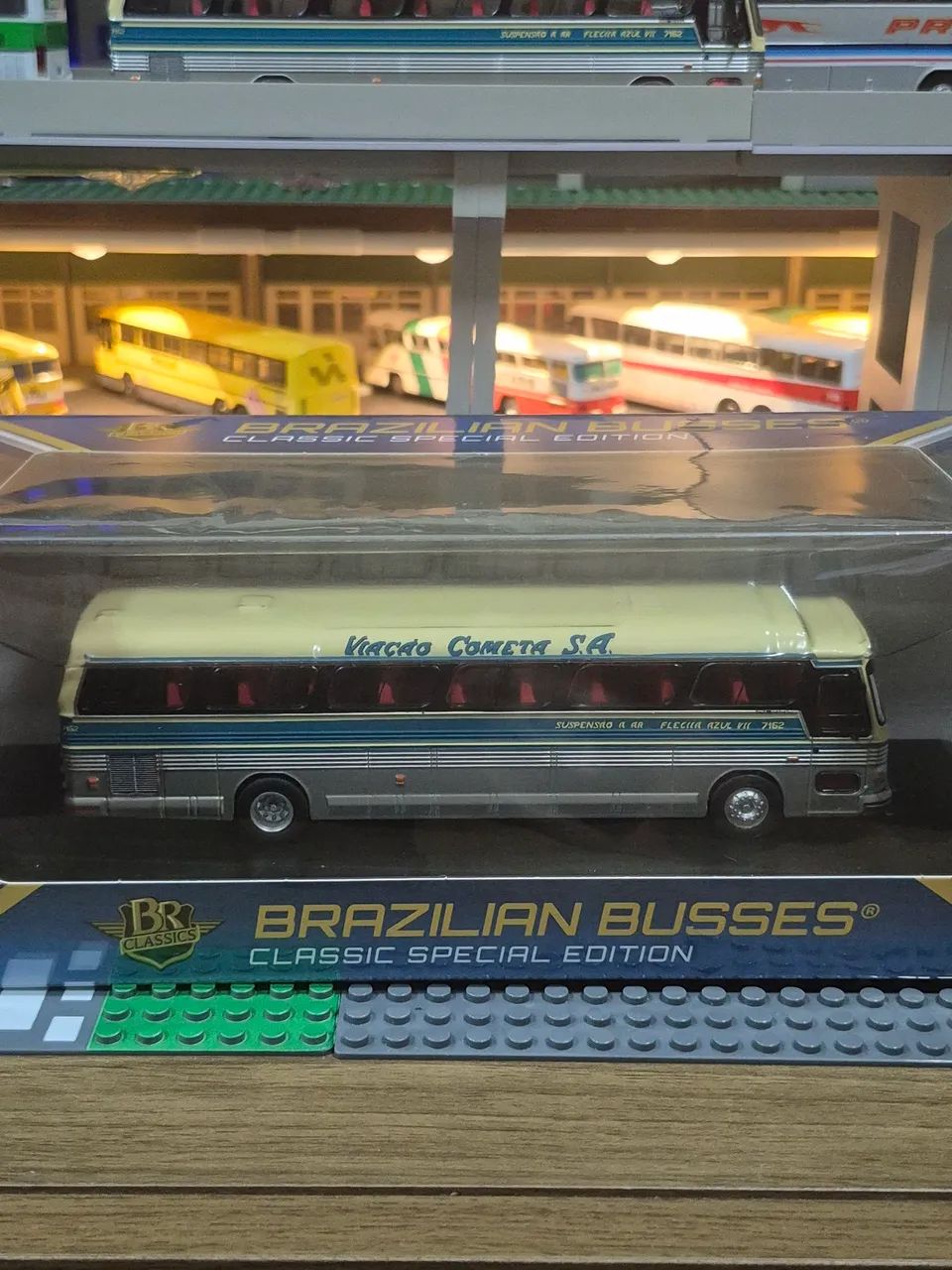 MINIATURA DE ÔNIBUS DA VIAÇÃO COMETA DA MARCA BR CLASSIC  - Foto 3
