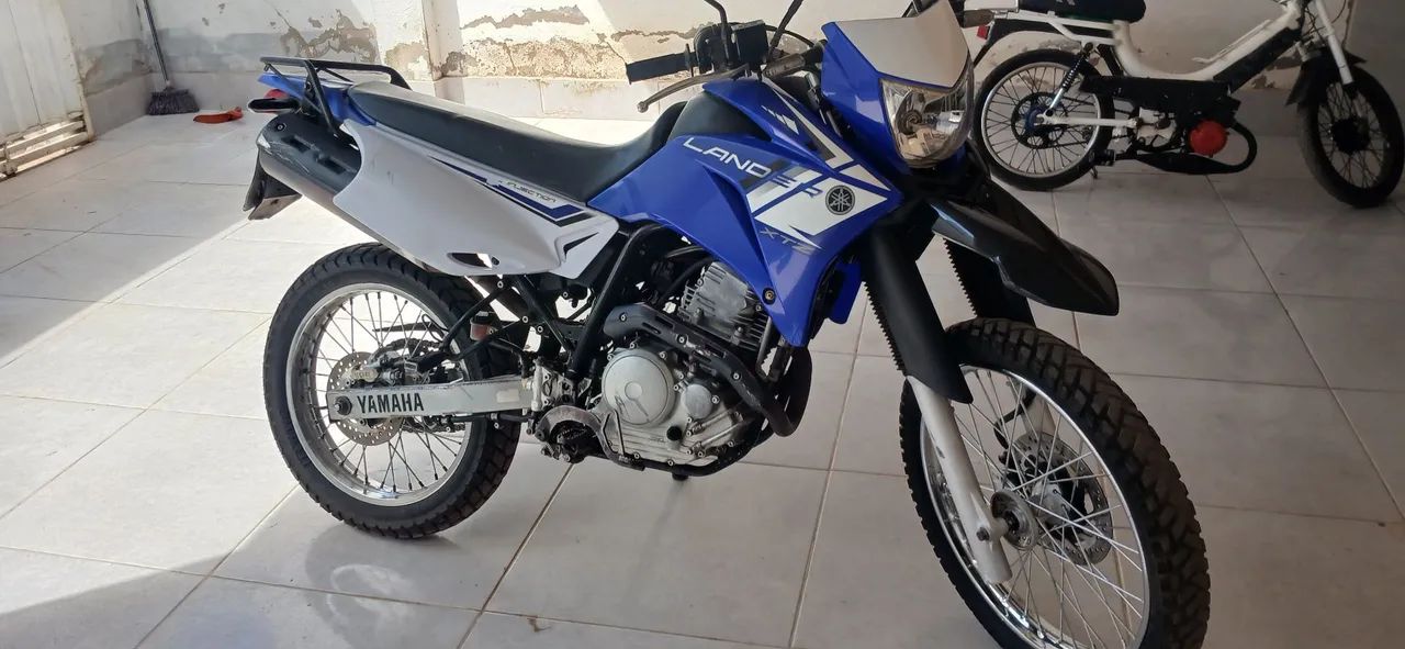 Lander 250  - Foto 2