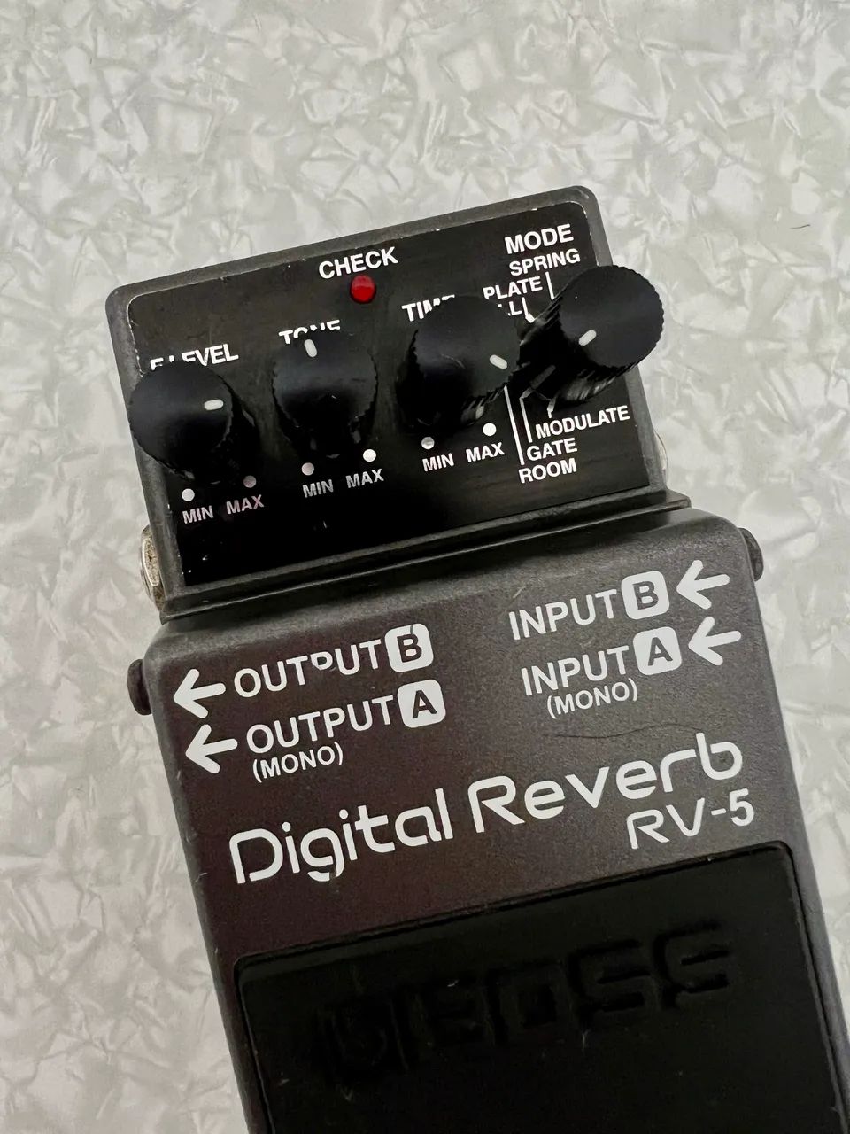 Pedal de guitarra Boss Digital Reverb RV-5 - Instrumentos musicais