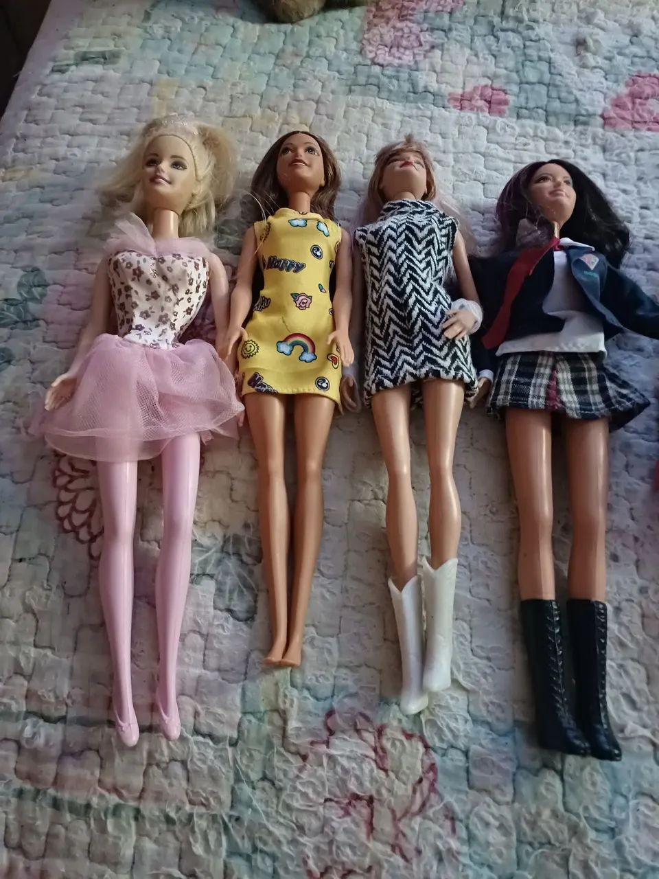 Lote barbies  sem defeitos  - Foto 4