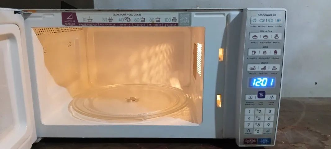 Microondas eletrolux 34 litros - Foto 5
