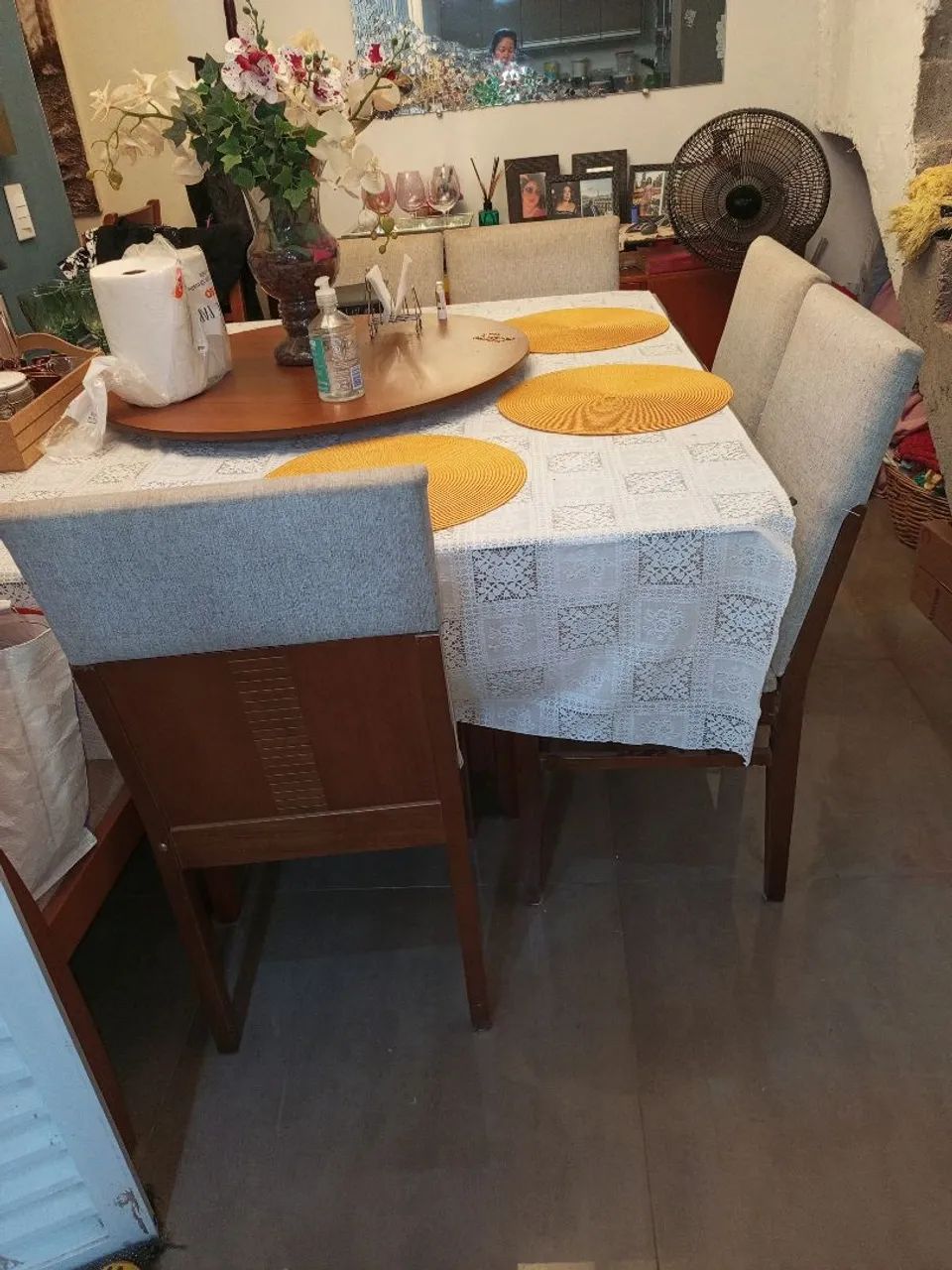 Mesa de vidro com 8 cadeira almofadada " brinde uma cama box solteiro" - Foto 2