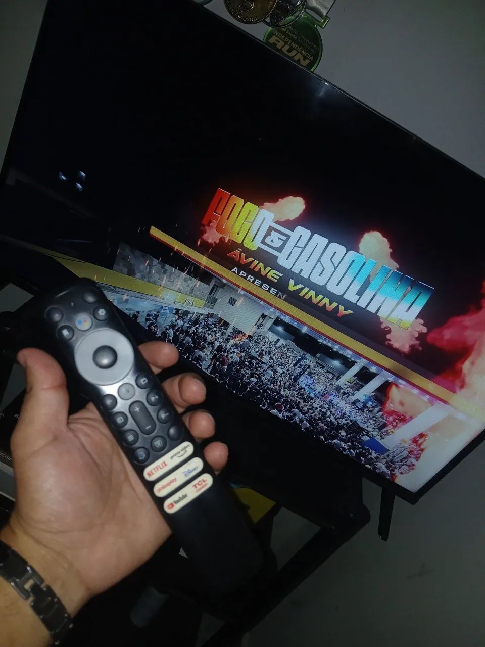 Vendo TV TCL 32 Polegadas Semi Nova - Foto 3