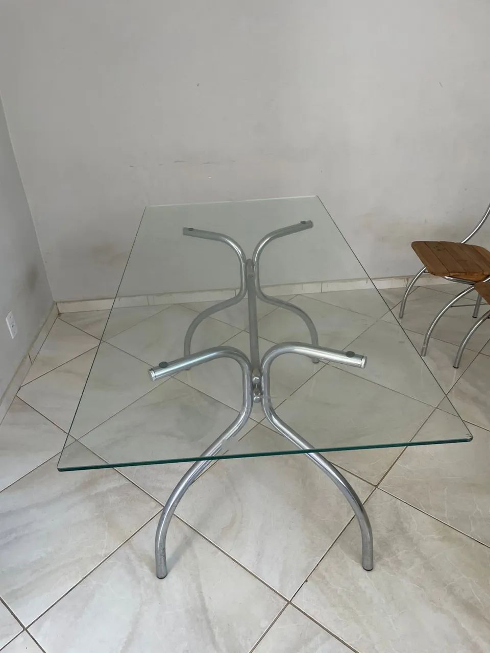 Mesa de Vidro com Base de Alumínio - R$ 600 - Foto 2