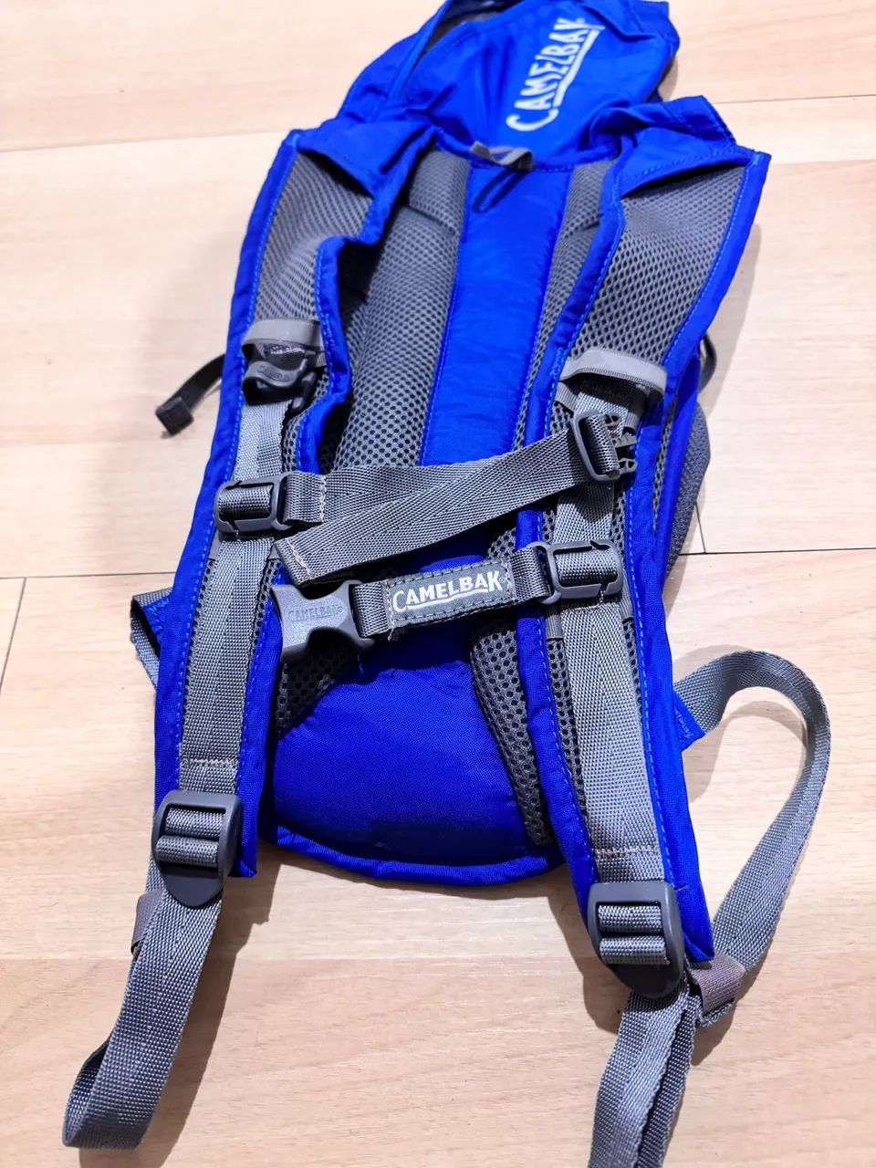 Mochila de hidratação CAMELBAK original com Refil - Foto 2