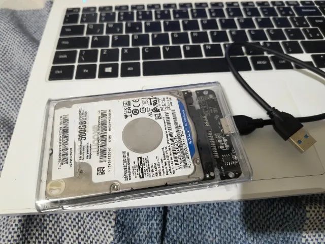 HD notebook 500 com case nova!!! Bom preço 64985834531843121