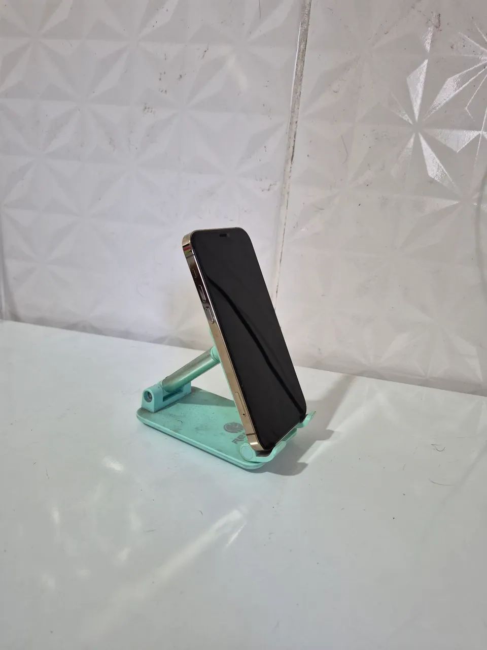 Iphone 12 pro ótimo estado