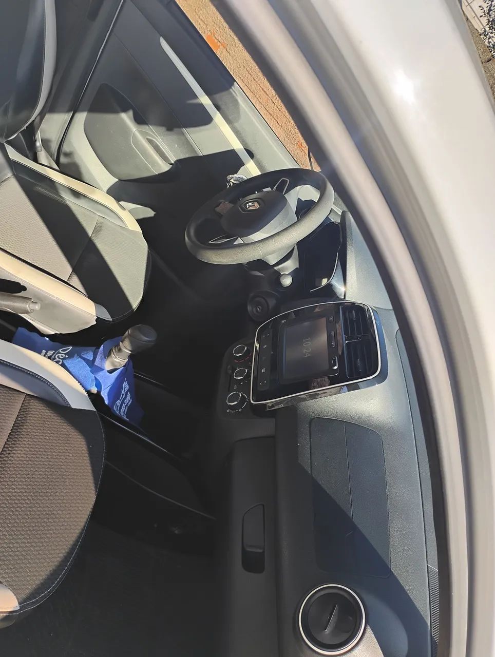 Renault Kwid Intense 1.0 Flex 12V 5P Mec. 2018 - Foto 4