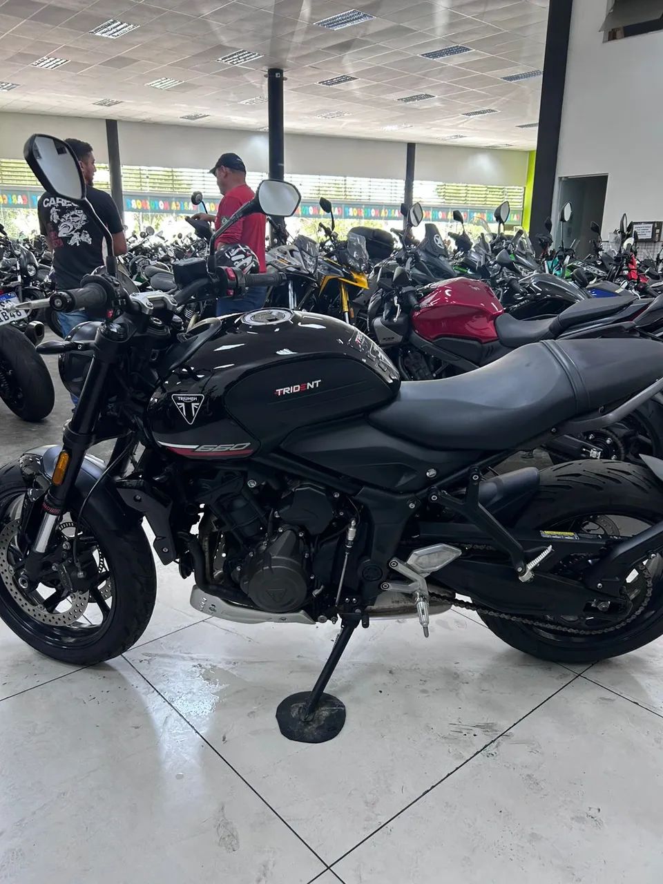 TRIUMPH TRIDENT 660 - Foto 4