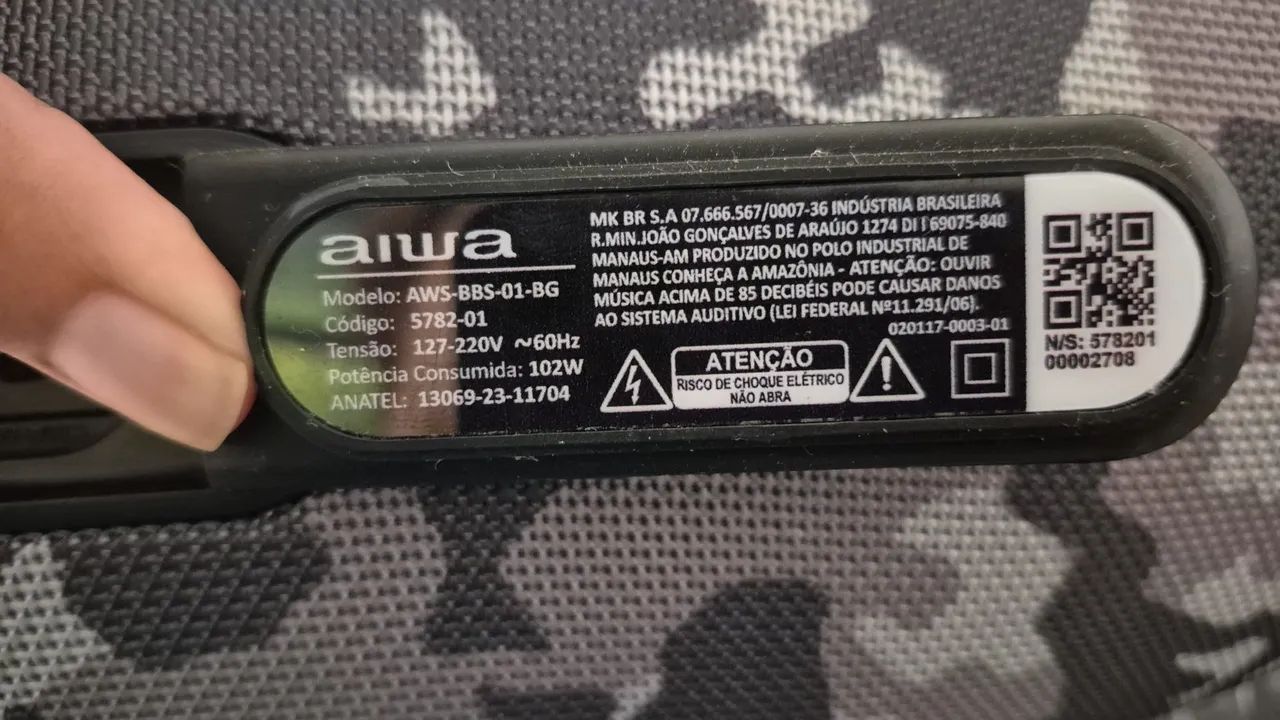 Caixa bombox aiwa