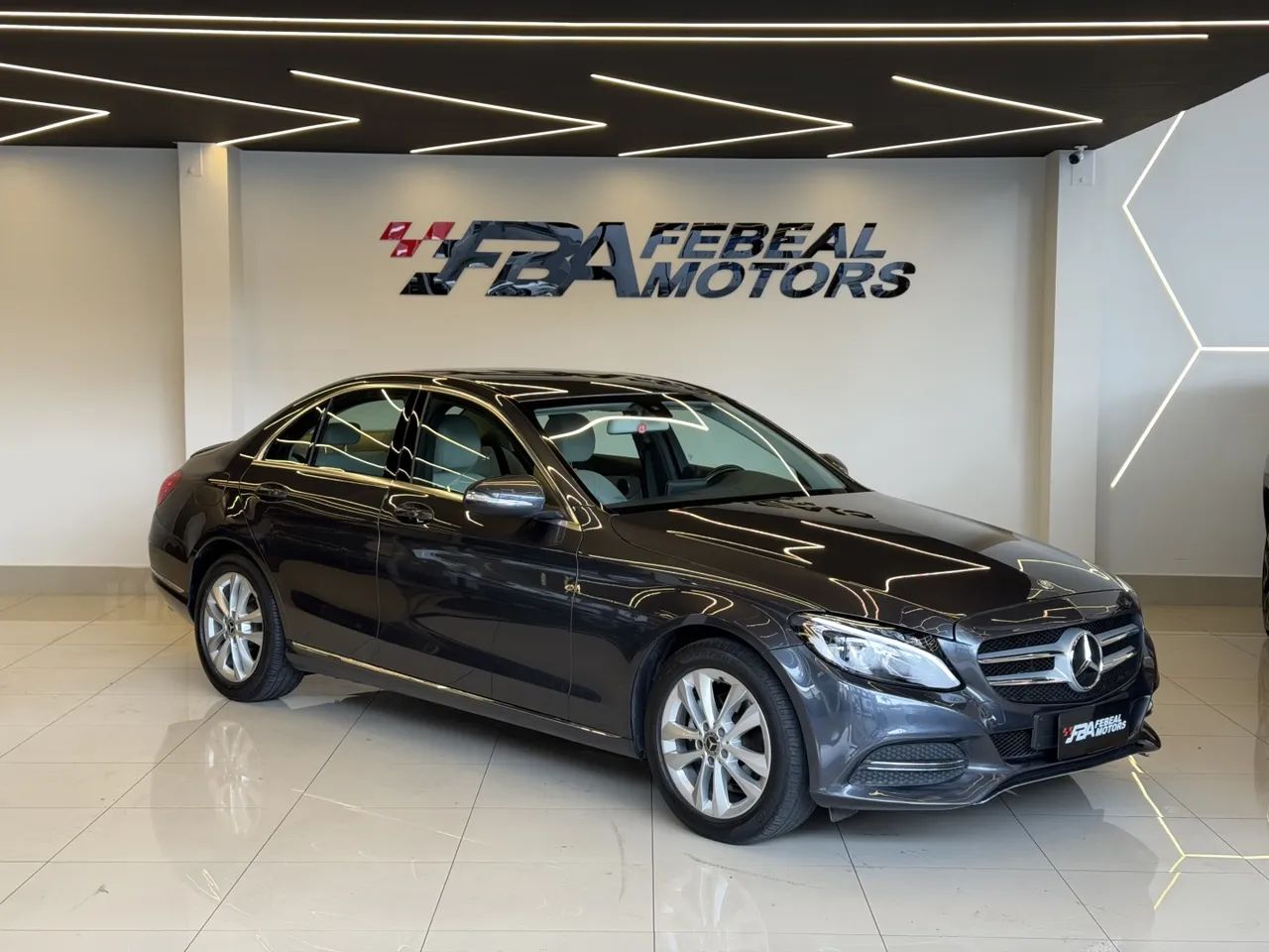 Mercedes-Benz C-180 CGI Avant. 1.6/1.6 Flextb 16V Aut. 2015