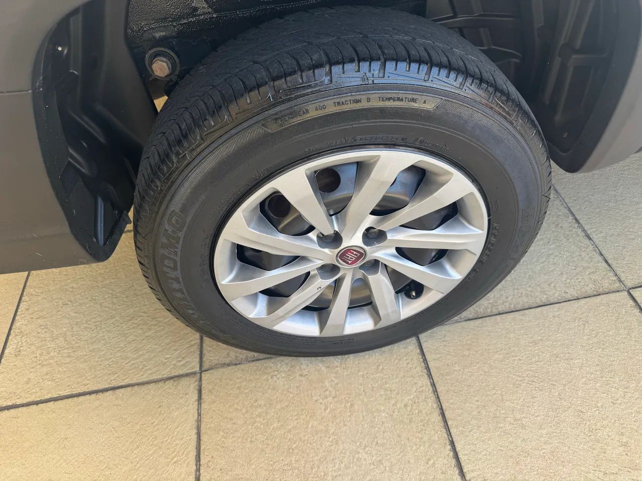 Fiat Strada Endurance 1.4 Flex 8V CS Plus 2022 - Foto 5