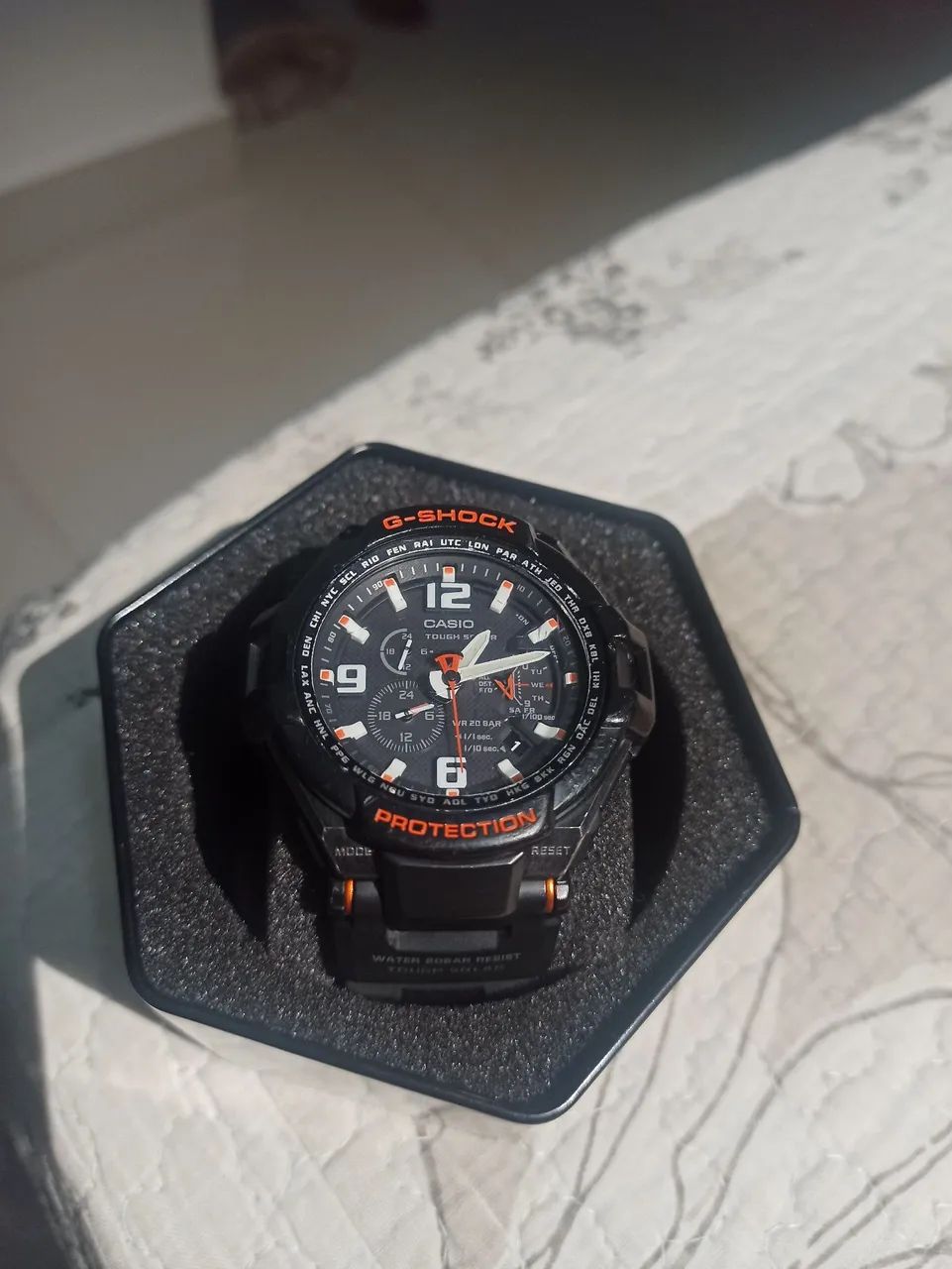 Relógio Casio G-shock Gravity Defier Bateria Solar G-1400-1a