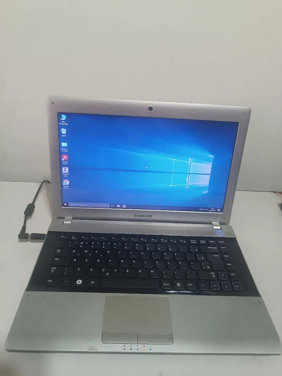 Notebook Samsung - 5GB - SSD DE 60GB - BLUETOOTH - Tela de 14 polegadas.