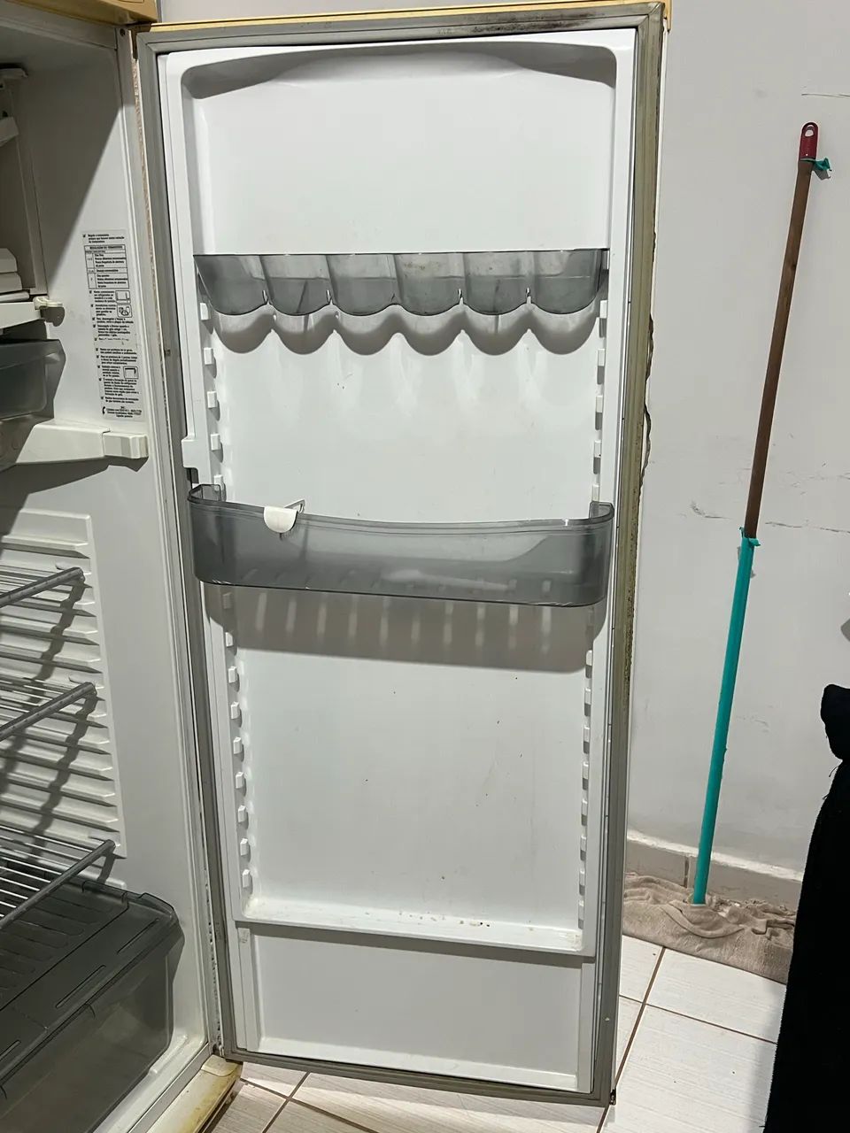 Geladeira CCE