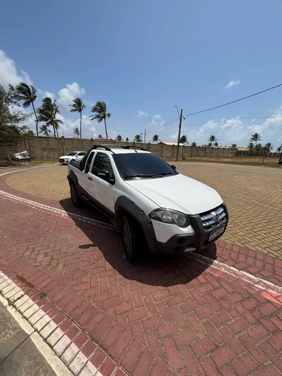 Fiat Strada 2012