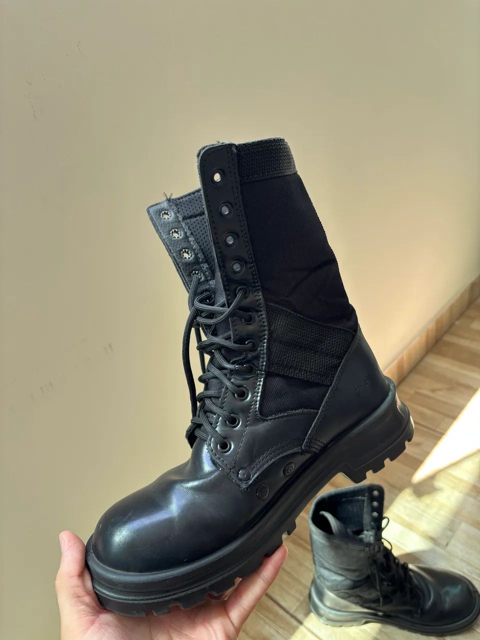 vendo coturno militar atalaia 39 - Foto 2