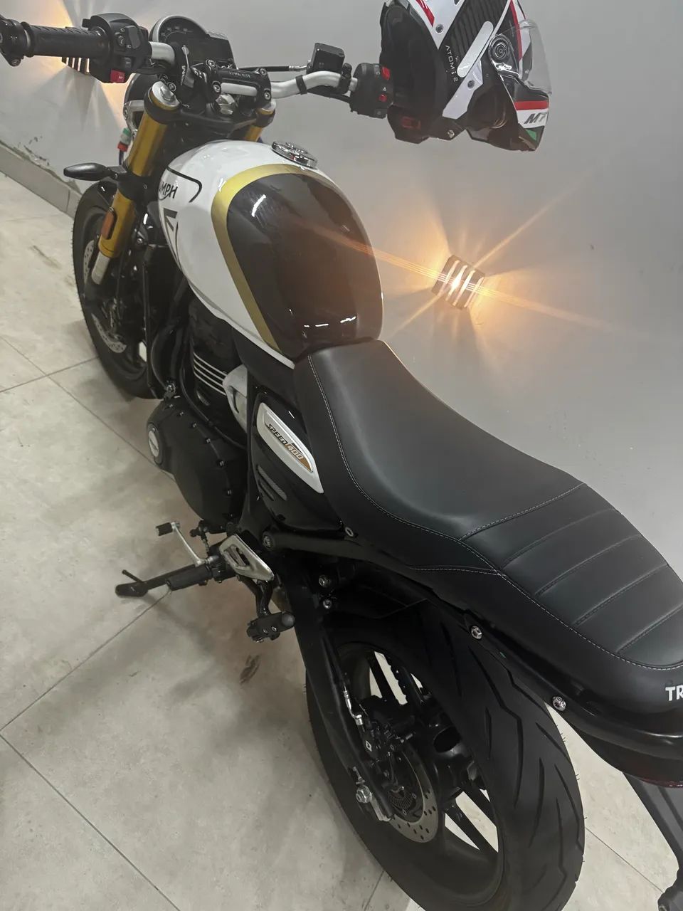 Triumph Speed 400 - Foto 3