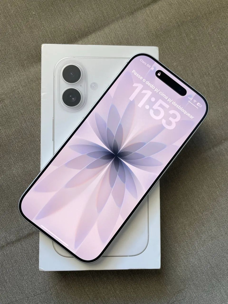 iPhone 17 branco 256GB - Celulares e Smartphones - Jabotiana