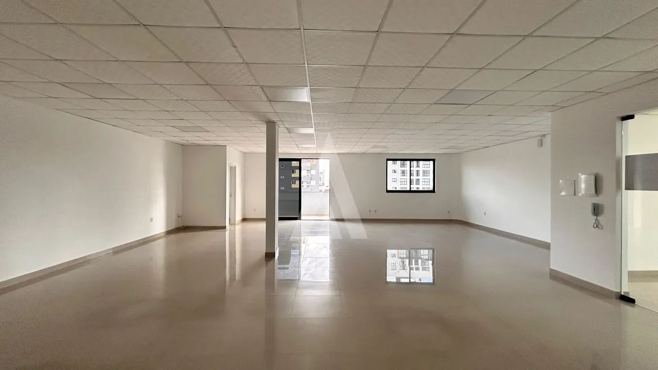 SALA COMERCIAL COM 113,27M² NO BAIRRO ANITA GARIBALDI - Foto 4