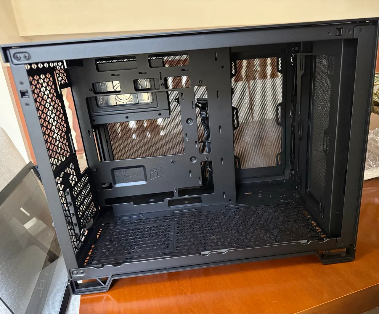 Gabinete Corsair 2500D Preto - Foto 3