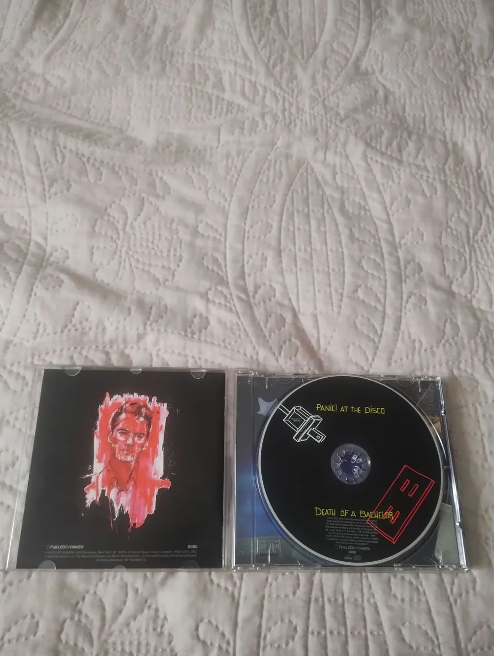 CD Death of Bechelor - Panic! at the disco - Foto 3