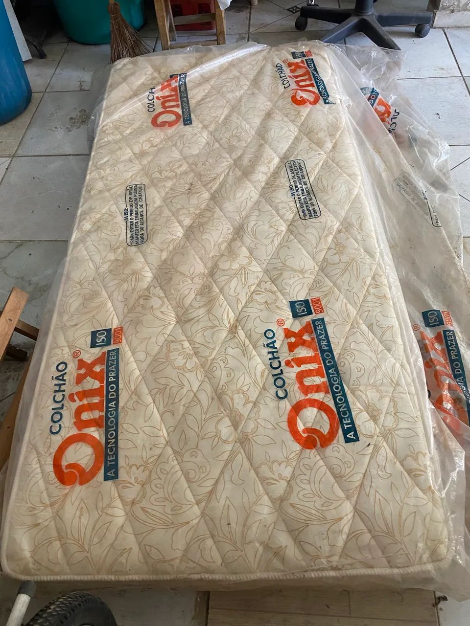 Colchão solteiro Onix de mola - Foto 2