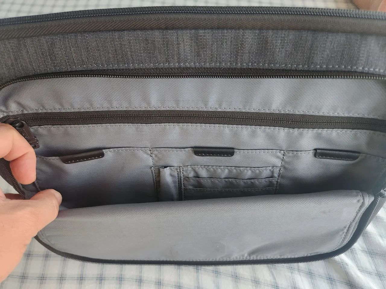 Bolsa pra computador TUMI  - Foto 2