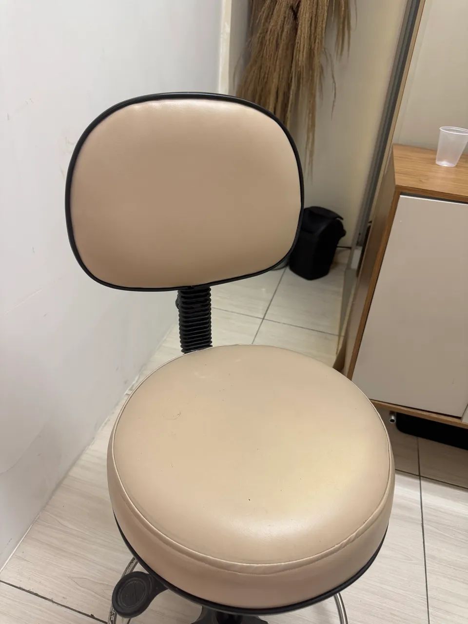 Maca para estética + mocho + poltrona - Foto 2