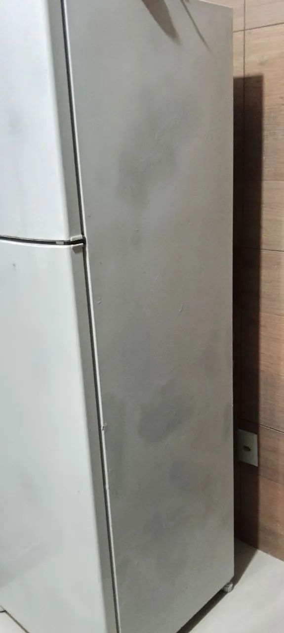 Geladeira eletrolux  - Foto 2
