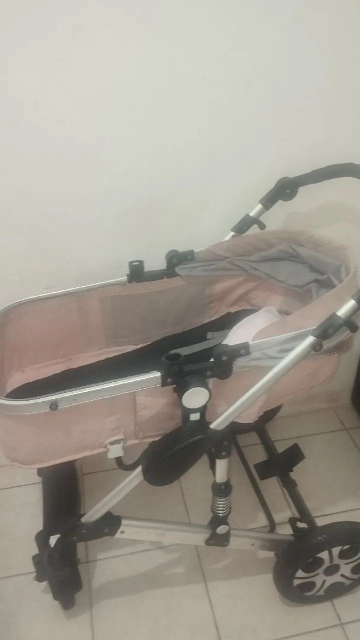Carrinho de bebê  - Foto 2