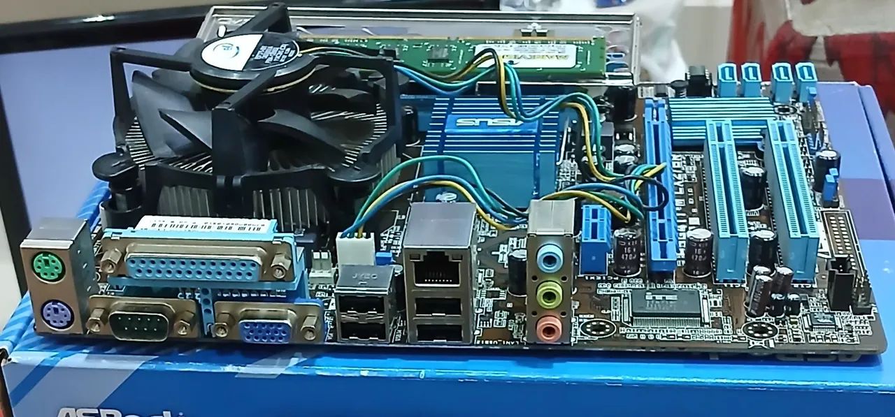Placa mae asus lga 775 - Foto 3