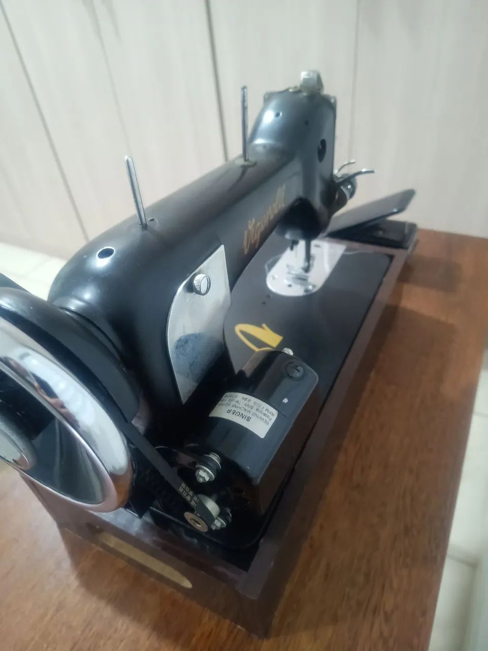 Máquina de costura Vigorelli  - Foto 4