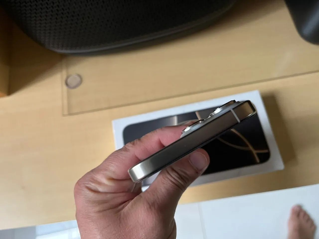 iPhone 16 Pro Max 256gb Natural impecável - Foto 2