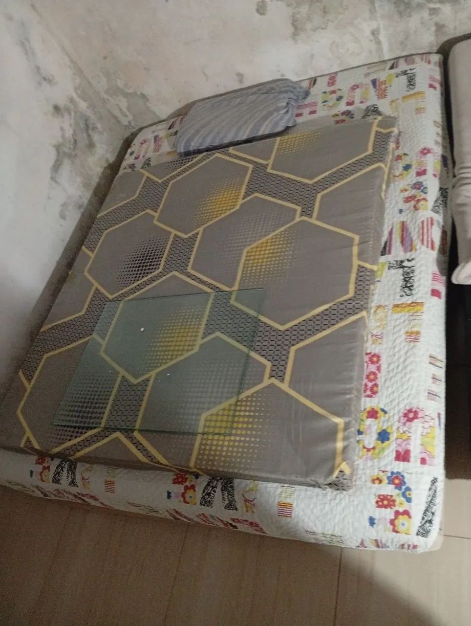 Cama solteiro e colchão Queen  - Foto 5