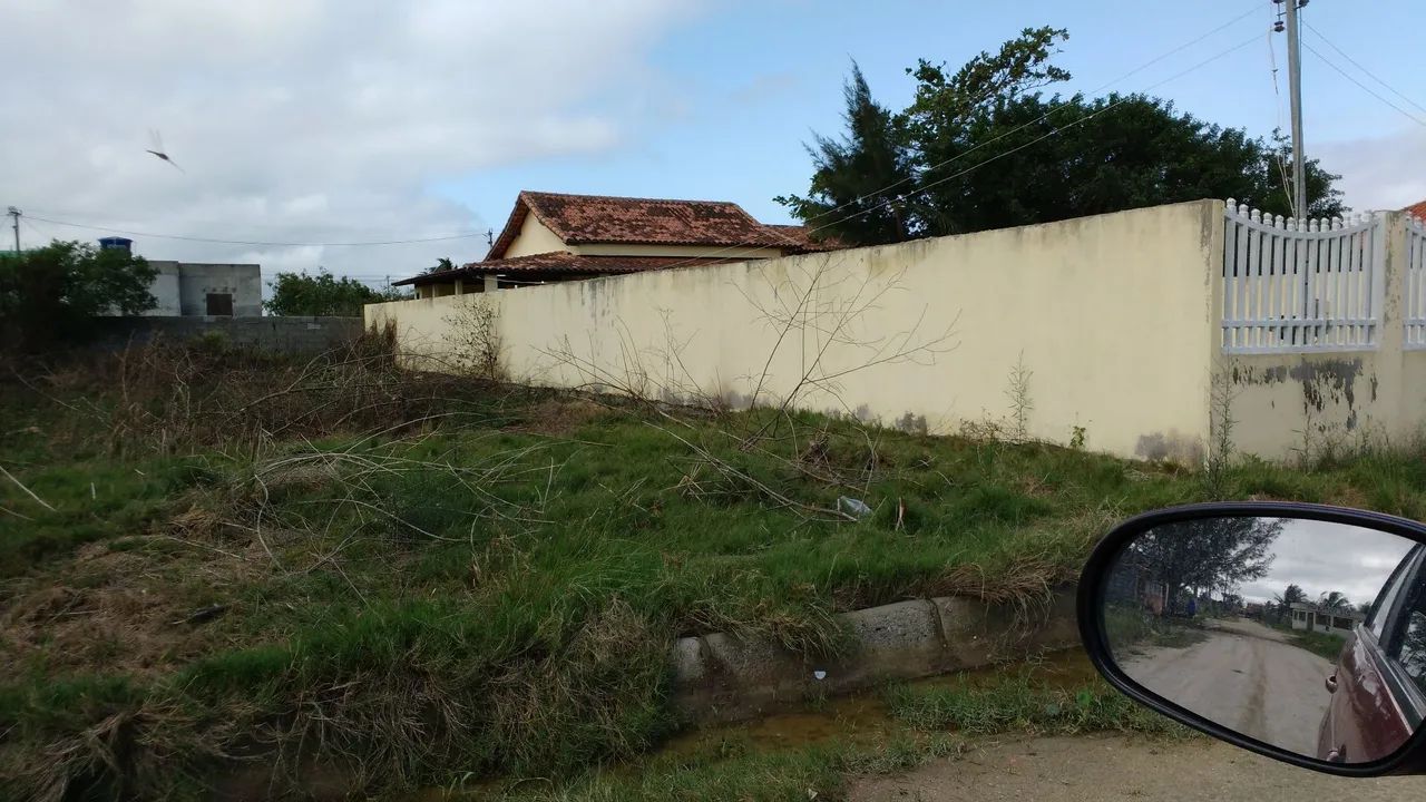 Casa com de três quartos com suite 
