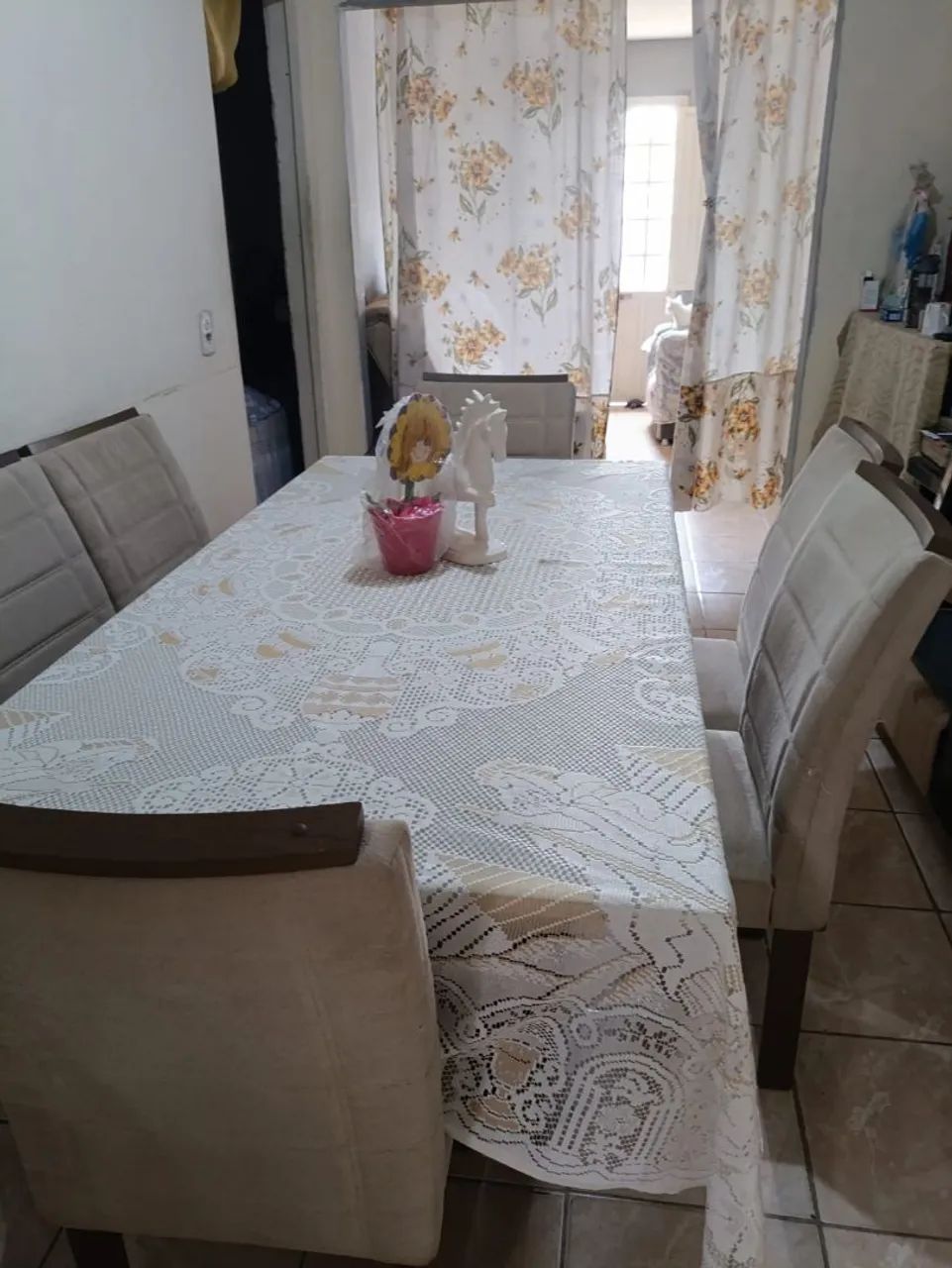 Mesa ( seis cadeiras) à venda - Foto 2