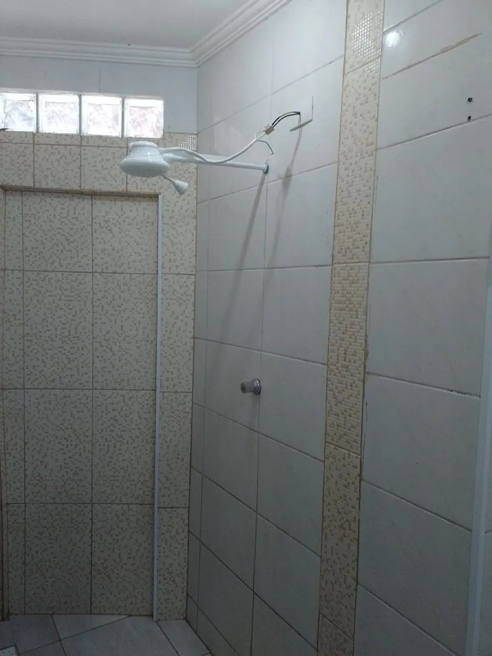 Alugo 2 cômodos simples  - Foto 2