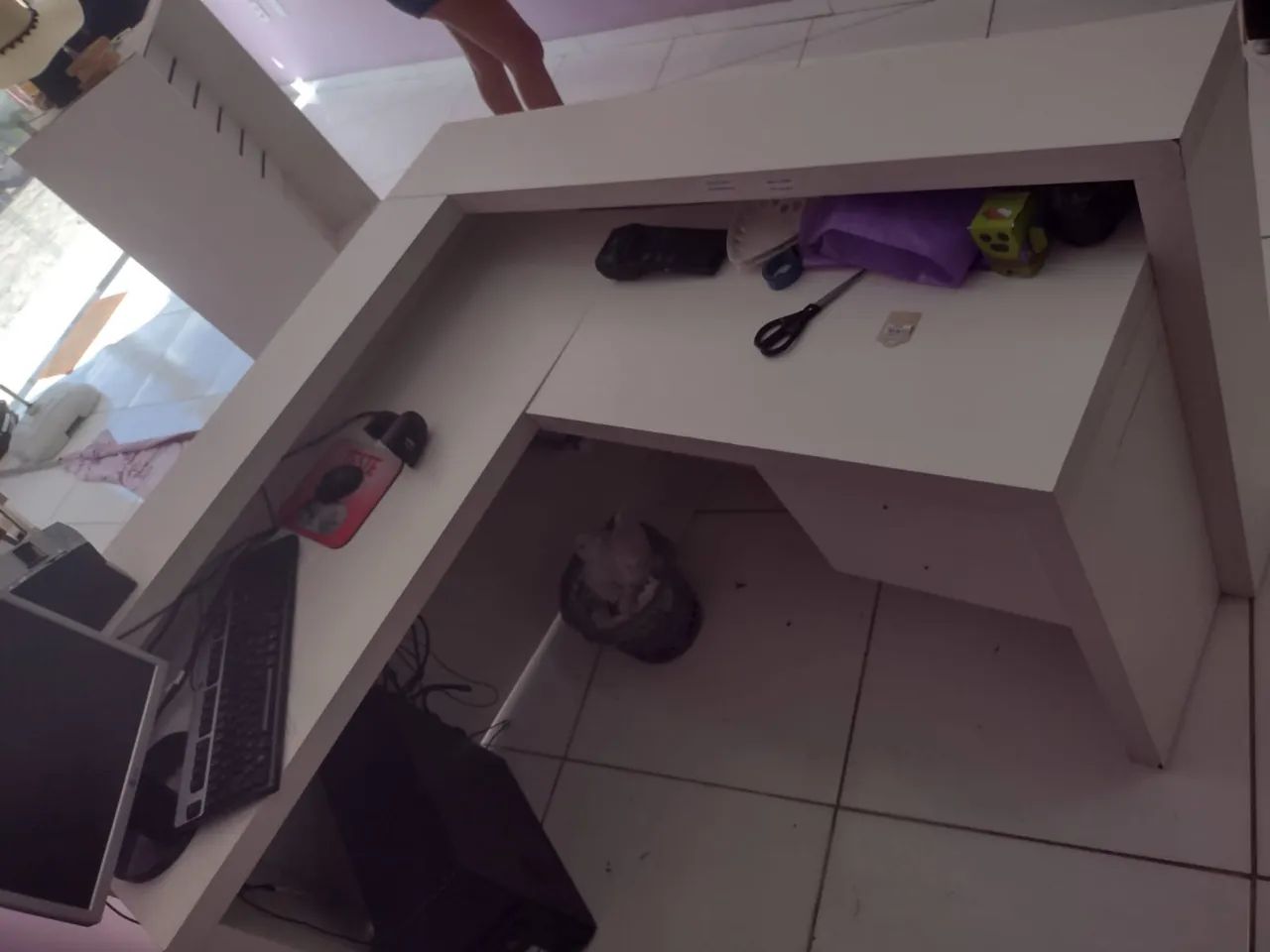 L-Shaped Counter - MDF