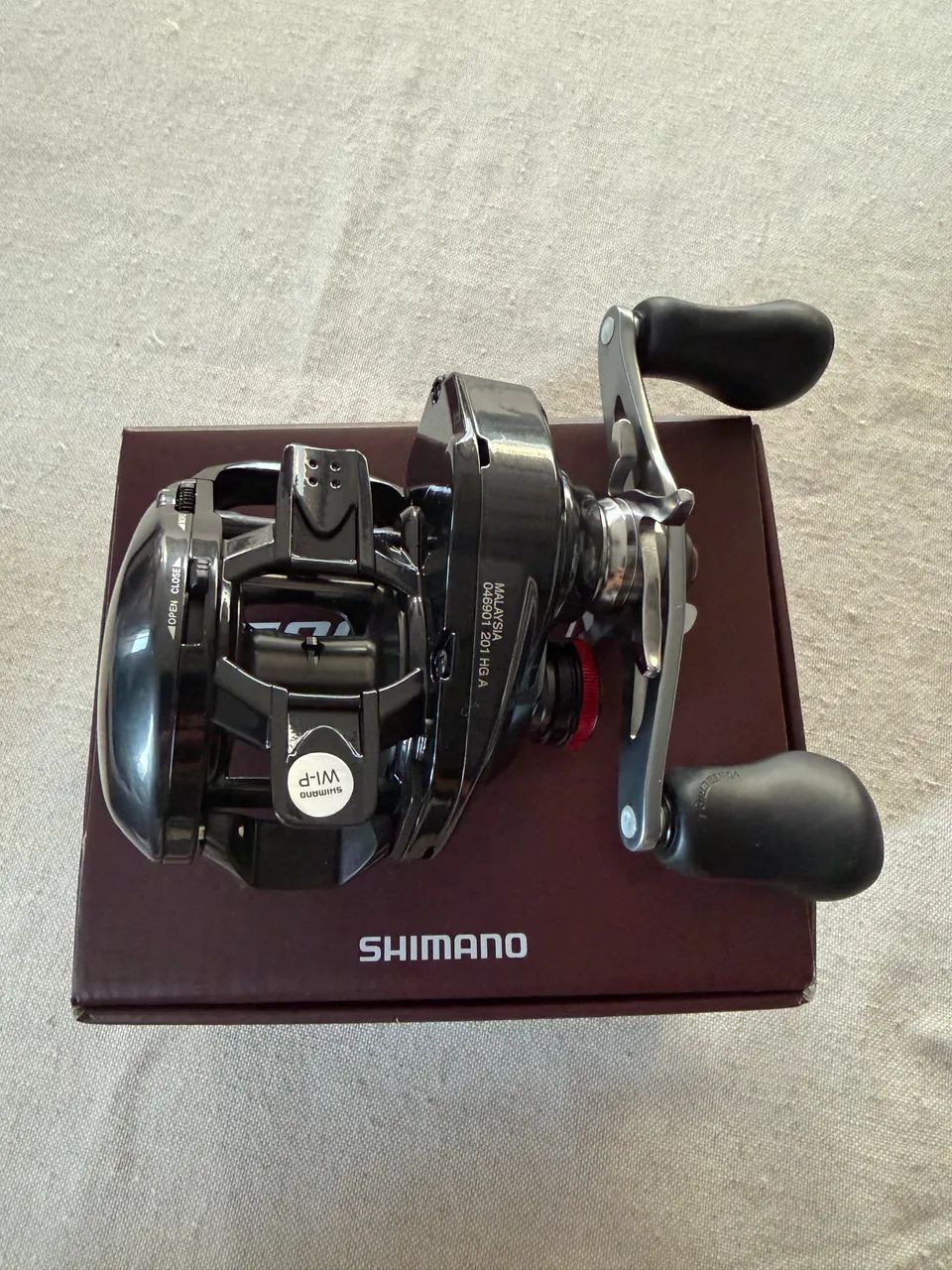 Carretilha Shimano Scorpion MD 201HG - Foto 4